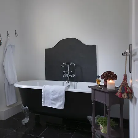 Les Buis De Boscherville Hébergement de vacances *